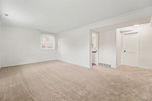 2641 Townhill, Troy, MI 48084