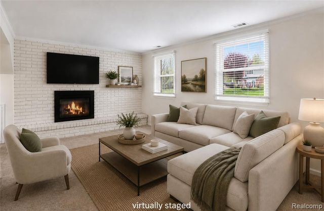 2641 Townhill, Troy, MI 48084