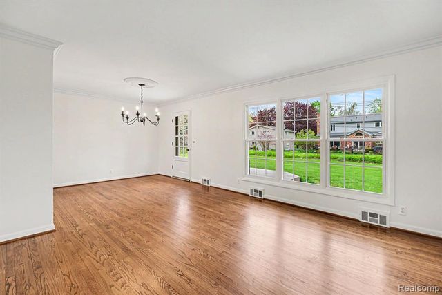 2641 Townhill, Troy, MI 48084