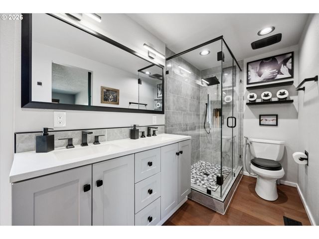 8615 Sw REBECCA Ln, Beaverton, OR 97008