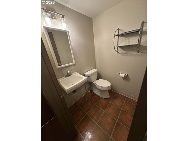 8615 Sw REBECCA Ln, Beaverton, OR 97008