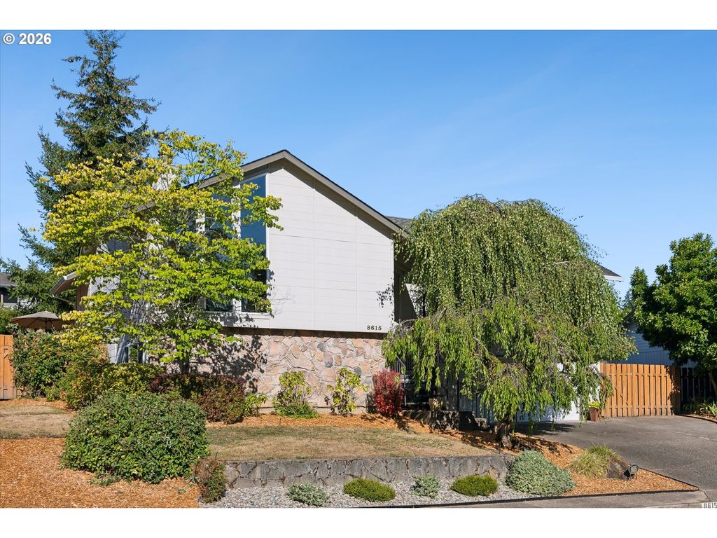 8615 Sw REBECCA Ln, Beaverton, OR 97008