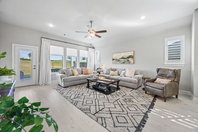 2102 Clear Water Way, Royse City, TX 75189