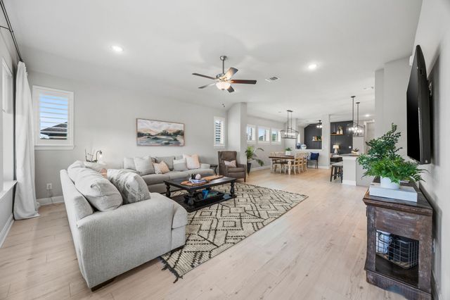 2102 Clear Water Way, Royse City, TX 75189