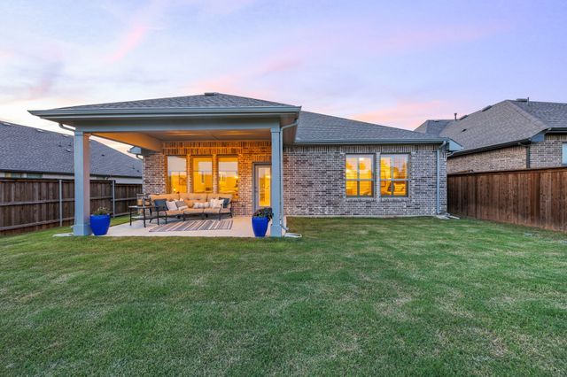 2102 Clear Water Way, Royse City, TX 75189