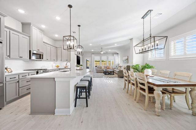 2102 Clear Water Way, Royse City, TX 75189