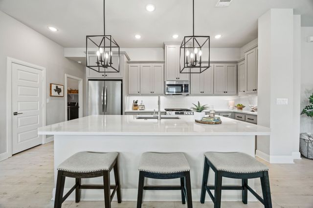 2102 Clear Water Way, Royse City, TX 75189