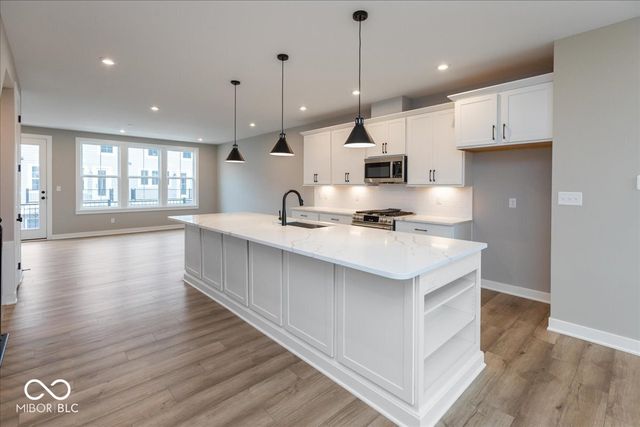 7344 W County Road 600, Mccordsville, IN 46055