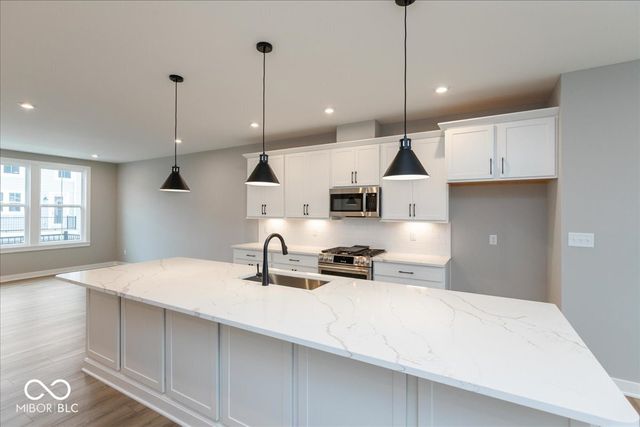 7344 W County Road 600, Mccordsville, IN 46055