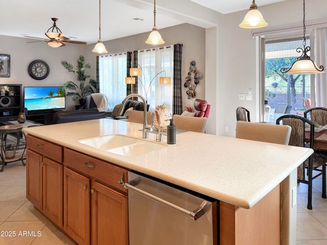 6345 W VICTORY Way, Florence, AZ 85132