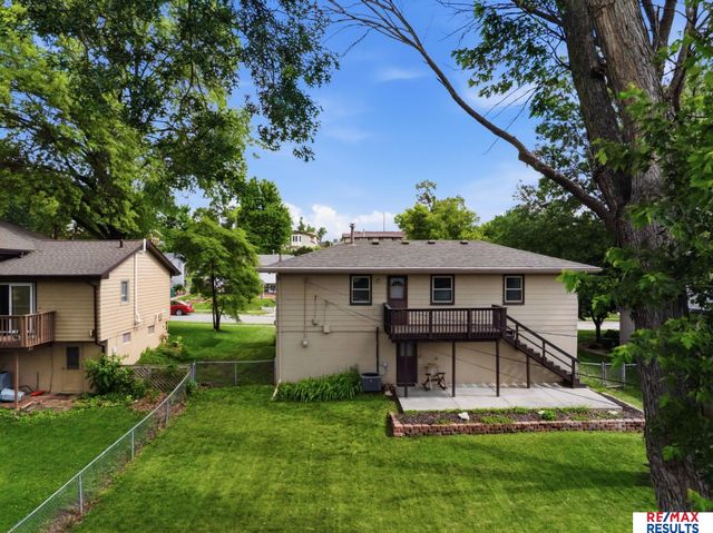 9417 Miami Street, Omaha, NE 68134
