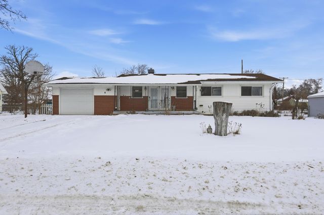 3281 Broadmore Drive, Bay City, MI 48706