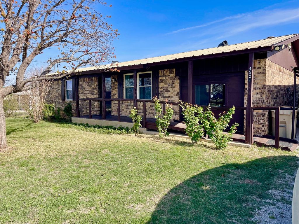 4521 Highway 84 E 183E, Early, TX 76802