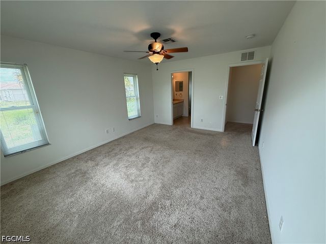 1701 NE 26th TER, Cape Coral, FL 33909
