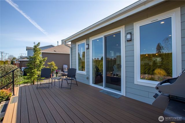 7328 Ashdown Lane SE, Olympia, WA 98513