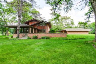 1200 Regency Lane, Lake Forest, IL 60045