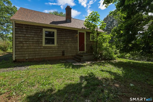 24 Guerney Avenue, Meriden, CT 06451