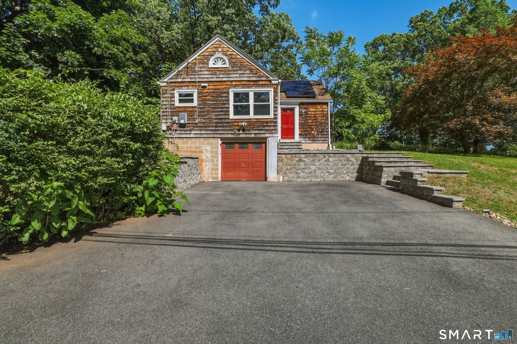 24 Guerney Avenue, Meriden, CT 06451