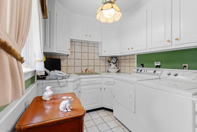 43 Pheasant Run, Bedford, NH 03110