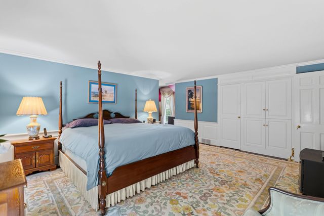 43 Pheasant Run, Bedford, NH 03110