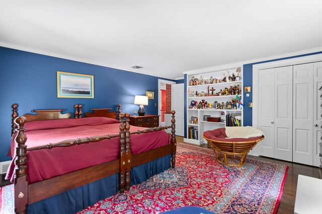 43 Pheasant Run, Bedford, NH 03110