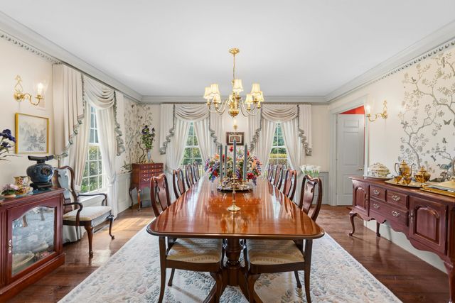 43 Pheasant Run, Bedford, NH 03110