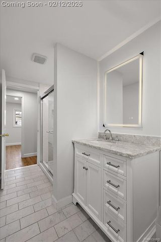 2342 Hartford Avenue, Waterford, MI 48327