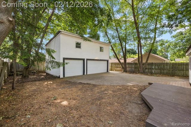 2342 Hartford Avenue, Waterford, MI 48327