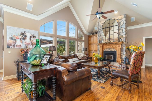 53482 E 332 Lp, Jay, OK 74346