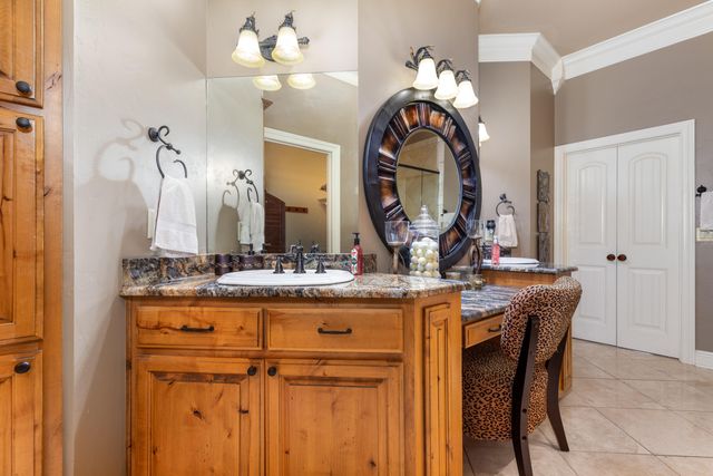 53482 E 332 Lp, Jay, OK 74346