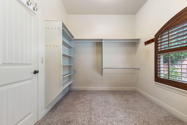 53482 E 332 Lp, Jay, OK 74346