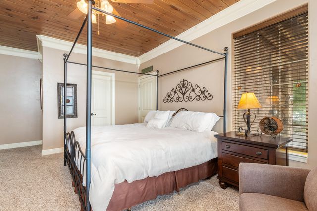 53482 E 332 Lp, Jay, OK 74346