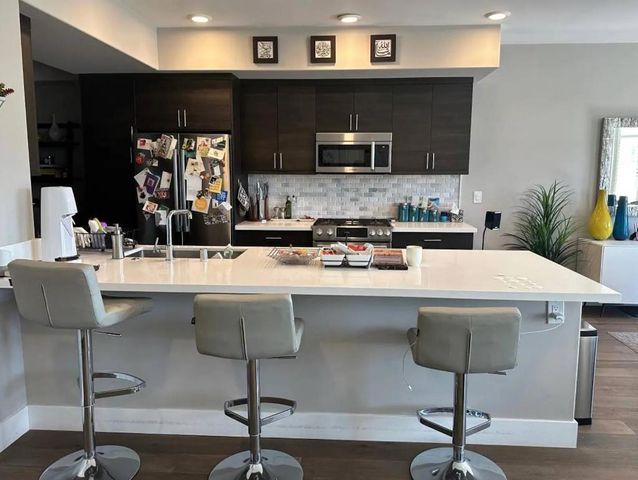 400 Mariners Island Boulevard 115, San Mateo, CA 94404