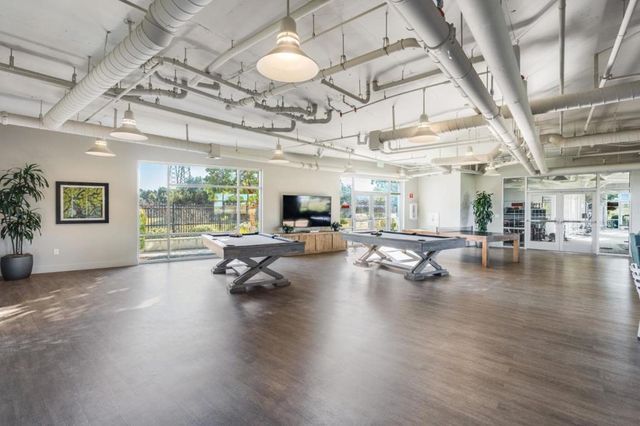 400 Mariners Island Boulevard 115, San Mateo, CA 94404