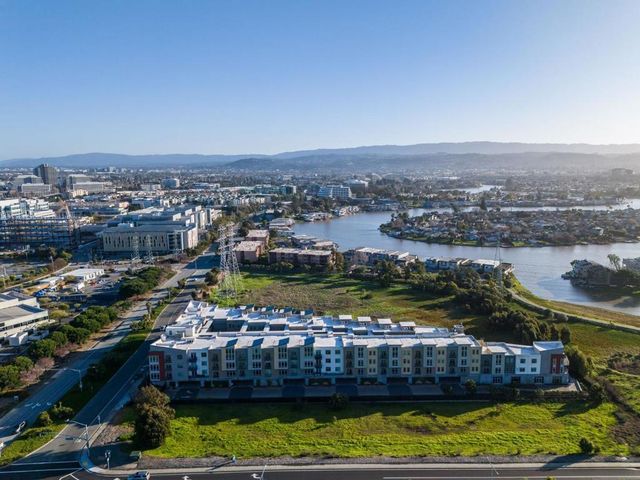 400 Mariners Island Boulevard 115, San Mateo, CA 94404