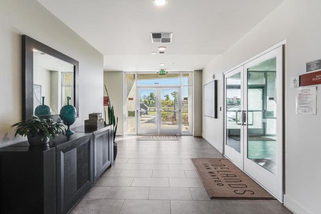 400 Mariners Island Boulevard 115, San Mateo, CA 94404