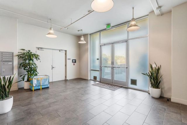400 Mariners Island Boulevard 115, San Mateo, CA 94404
