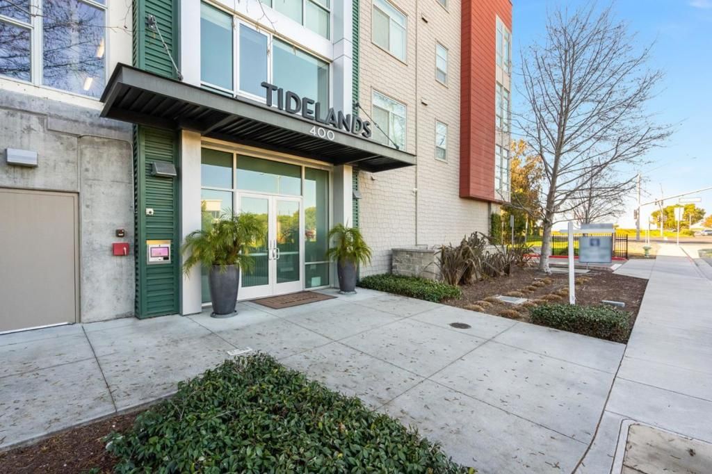 400 Mariners Island Boulevard 115, San Mateo, CA 94404