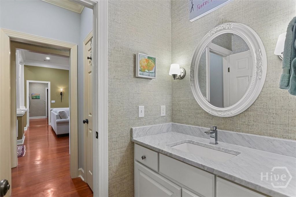 Image 19 of property listing at 105 Baymeadow Point, Savannah, GA 31405