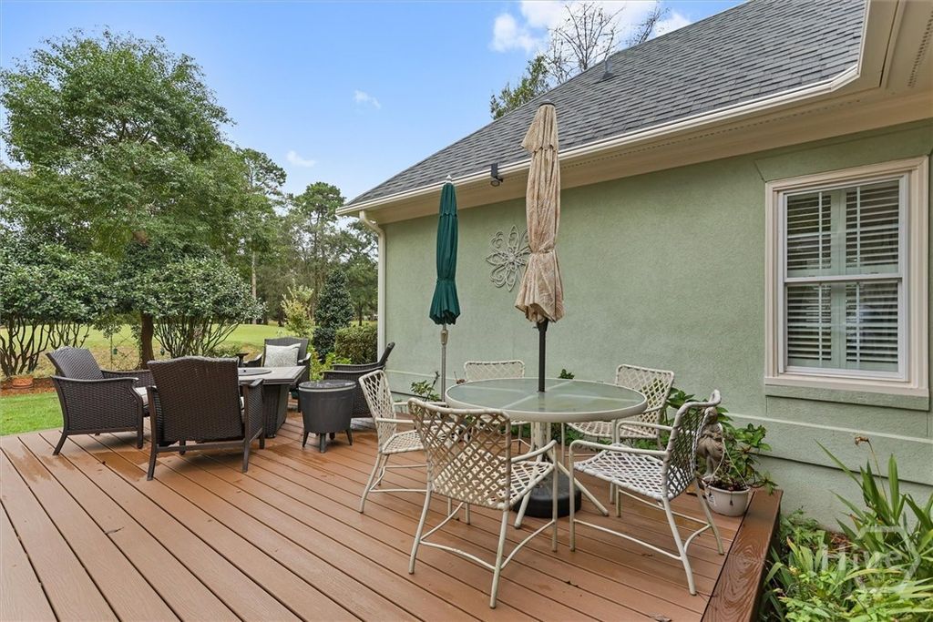 Image 47 of property listing at 105 Baymeadow Point, Savannah, GA 31405
