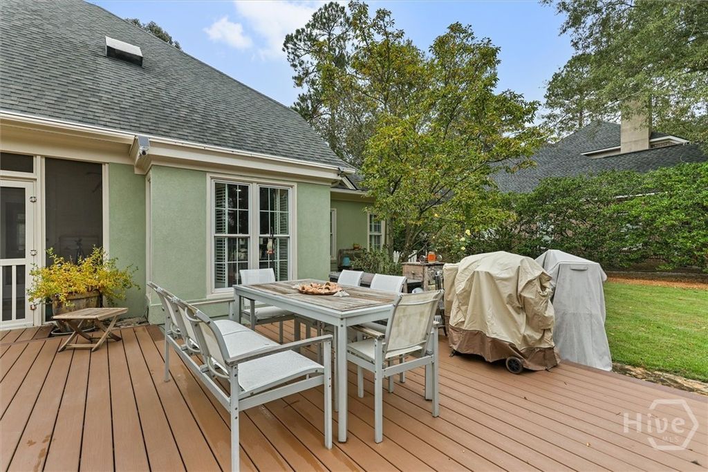 Image 49 of property listing at 105 Baymeadow Point, Savannah, GA 31405
