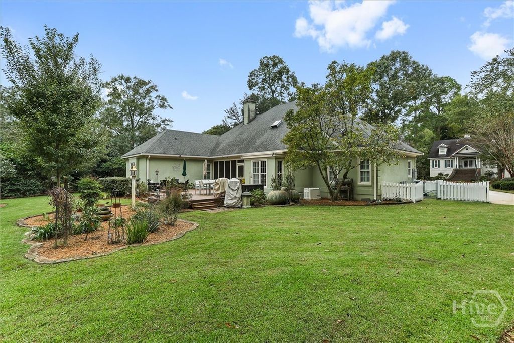 Image 51 of property listing at 105 Baymeadow Point, Savannah, GA 31405