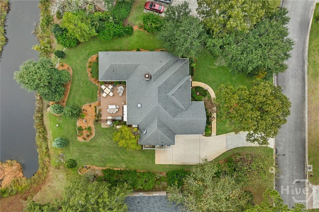 Image 61 of property listing at 105 Baymeadow Point, Savannah, GA 31405