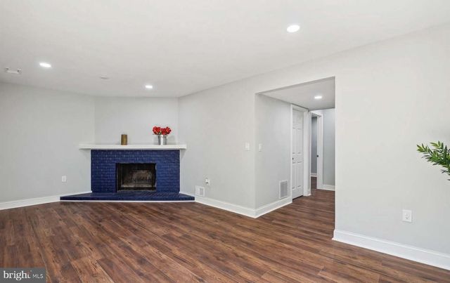 7081 LEEWOOD FOREST DR, Springfield, VA 22151