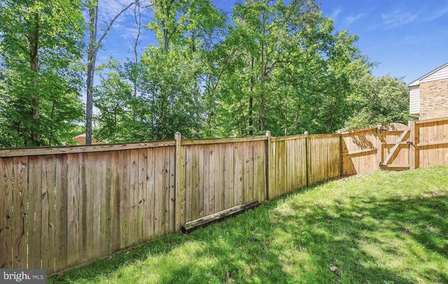 7081 LEEWOOD FOREST DR, Springfield, VA 22151