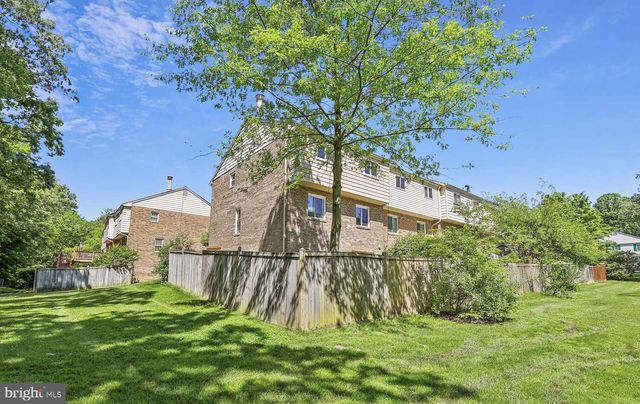 7081 LEEWOOD FOREST DR, Springfield, VA 22151