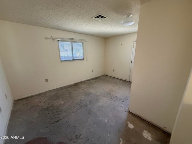 20402 N 124TH Drive, Sun City West, AZ 85375