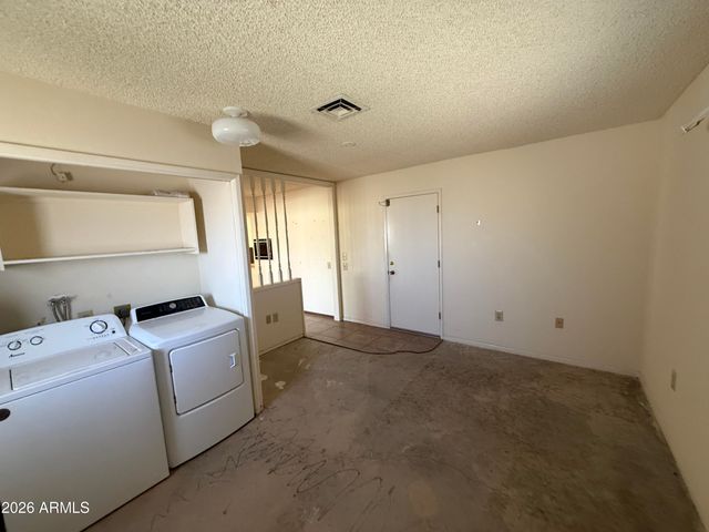 20402 N 124TH Drive, Sun City West, AZ 85375