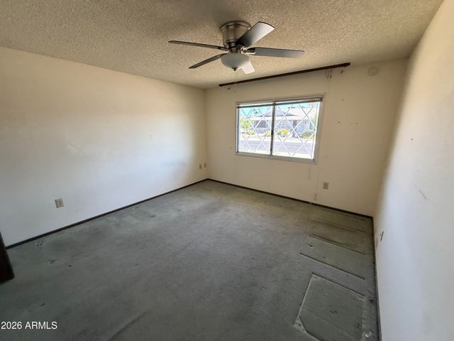 20402 N 124TH Drive, Sun City West, AZ 85375