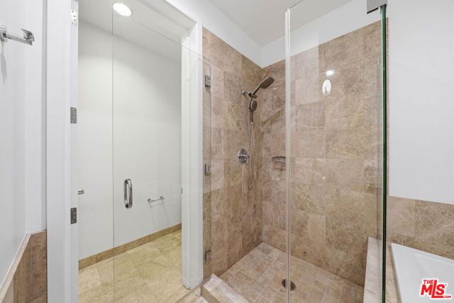 3223 W 6th Street 605, Los Angeles, CA 90020